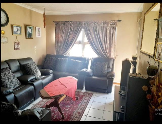 3 BEDROOM HOUSE FOR SALE IN GLENEAGLES